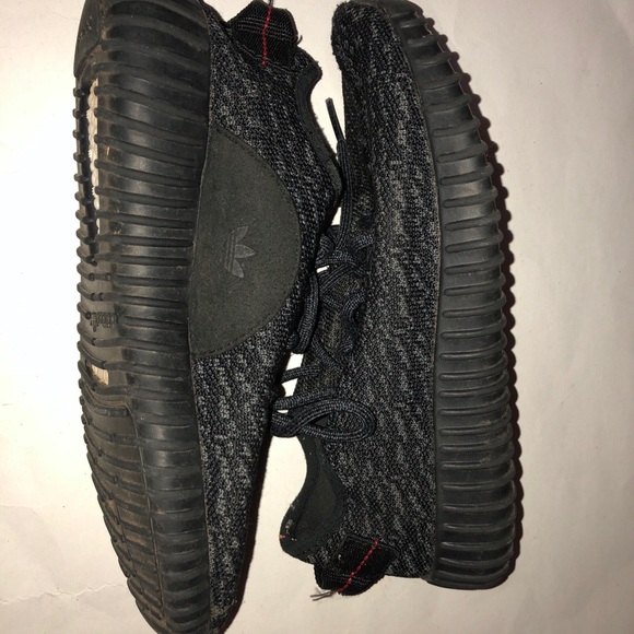 Adidas Yeezy Boost Shoes Black Size 5 Us ART AQ2660 - Picture 6 of 12